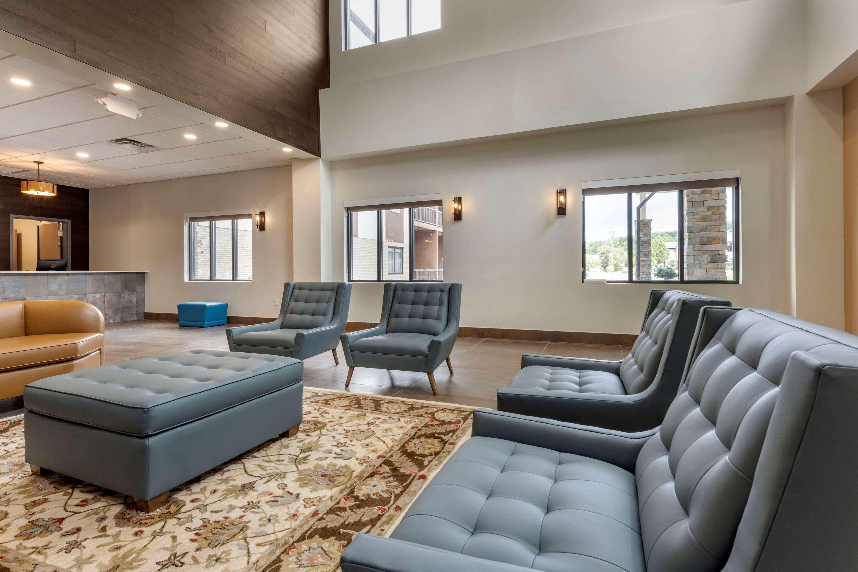 The Cranberry, Ascend Hotel Collection Моргантаун Екстериор снимка